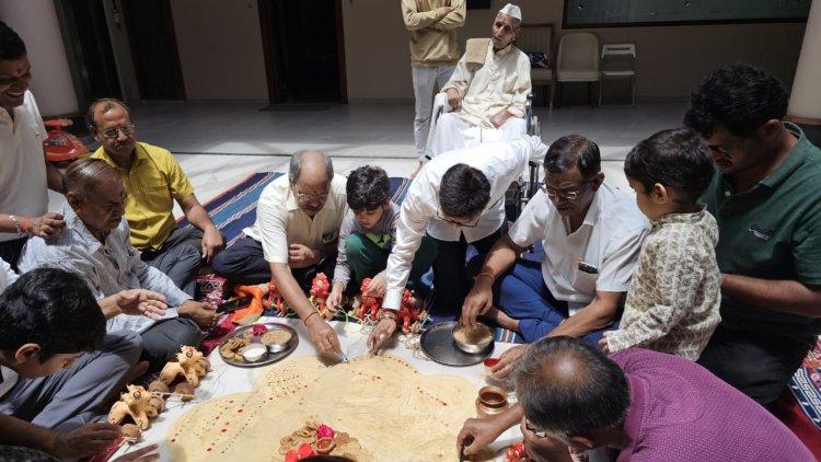 सांसद बृजमोहन अग्रवाल ने परिवार संग मनाया पोरा तिहार,चार पीढ़ियों ने एक साथ किया पूजन