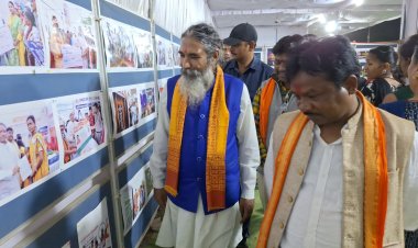 बस्तर मड़ई और क्षेत्रीय सरस मेले में सांसद महेश कश्यप और  भोजराज नाग ने किया स्टालों का अवलोकन