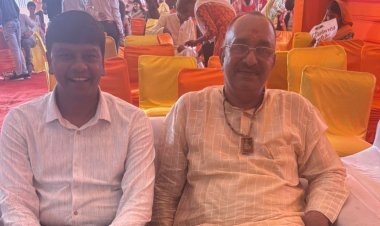 पतंजलि योग समिति के केन्द्रीय मंत्री संजय अग्रवाल से गोपी कश्यप ने की मुलाकात