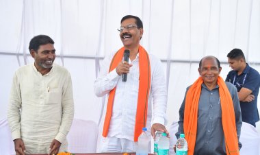 रायपुर ग्रामीण विधायक मोतीलाल साहू ने करोड़ों के विकास कार्यों का किया भूमिपूजन