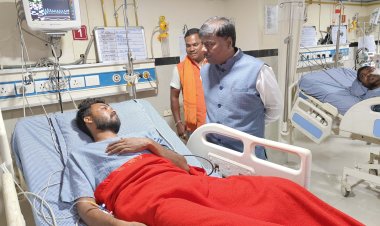 वनमंत्री केदार कश्यप ने घायल जवानों से मुलाकात कर कुशलक्षेम जाना