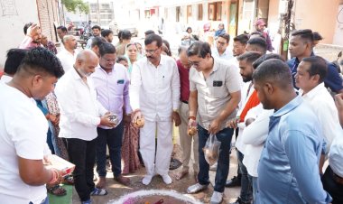 रायपुर ग्रामीण विधायक मोतीलाल साहू ने विभिन्न विकास कार्यों का किया भूमिपूजन और लोकार्पण