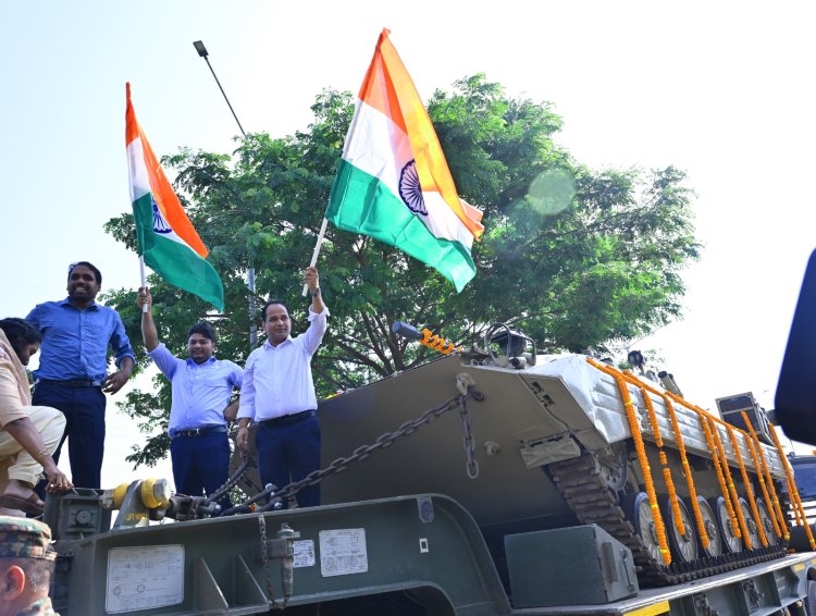 रायपुर पहुंचे भारतीय सेना के भीष्म टैंक और अन्य आर्टिलरी का हुआ शानदार स्वागत