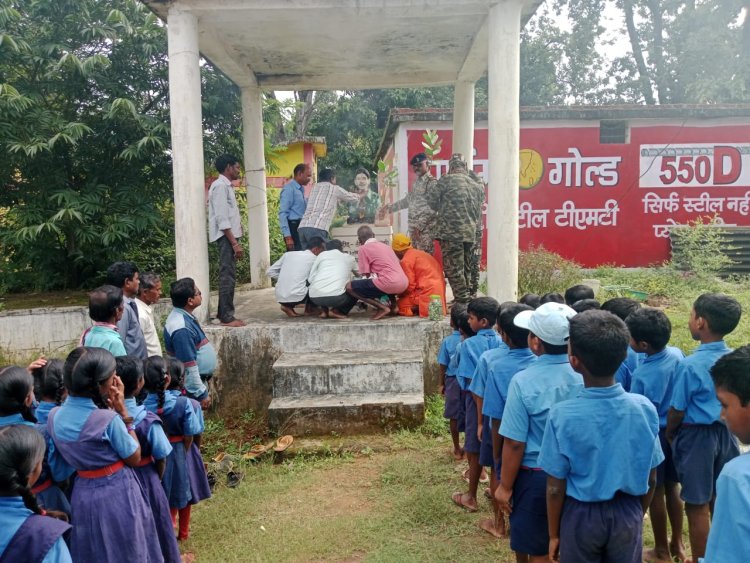 शहीद तिरन सिंह मांझी को दी गई श्रद्धांजलि