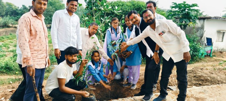 पर्यावरण को बचाने की जिम्मेदारी हम सबकी : चंद्रशेखर साहू