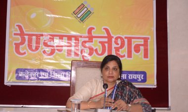 सामान्य प्रेक्षक जी. रेखा रानी के समक्ष ईवीएम और वीवी पैट का हुआ द्वितीय रेण्डमाइजेशन