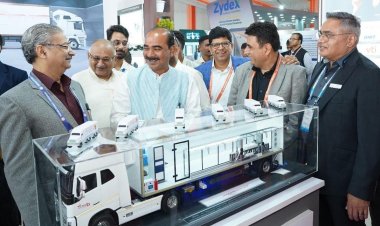 केन्द्रीय राज्य मंत्री अजय टम्टा ने तकनीकी उपकरणों की प्रदर्शनी का किया अवलोकन