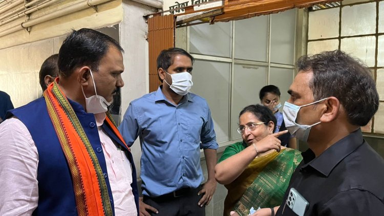 मेकाहारा आगजनी : स्वास्थ्य मंत्री ने किया मौके का निरीक्षण, तीन दिन के भीतर जांच रिपोर्ट प्रस्तुत करने दिए निर्देश