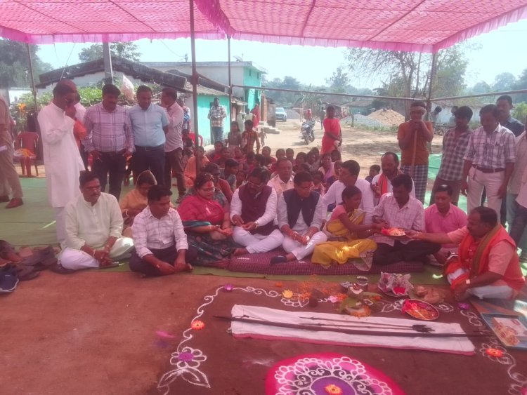 मशान डबरा पहुंचे प्रभारी मंत्री टंकराम वर्मा,प्रधानमंत्री आवास का किया लोकार्पण
