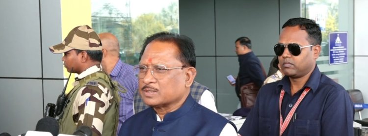 Raipur Breaking : दिल्ली दौरे पर मुख्यमंत्री साय, कहा-ईवीएम पर लांछन लगाना कांग्रेस की आदत