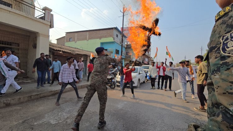 जिला कांग्रेस व युवा कांग्रेस ने किया भाजपा सरकार एवं ईडी का पुतला दहन