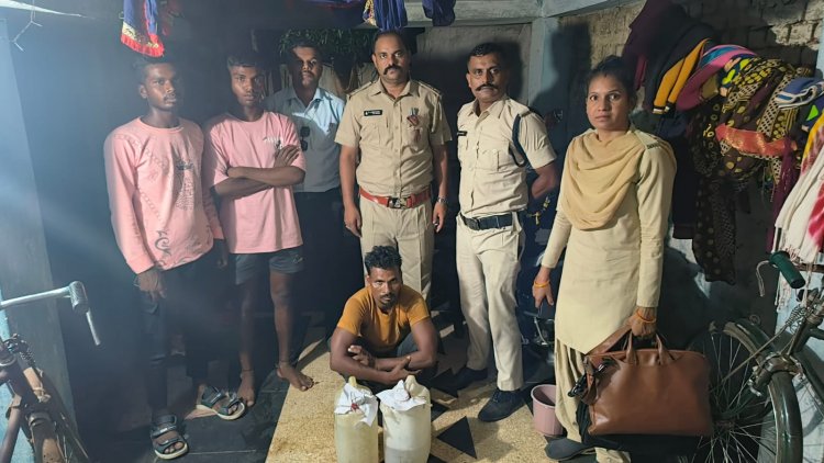 हाथ भट्टी महुआ शराब की अवैध बिक्री पर रोक लगाने आबकारी विभाग की बड़ी कार्रवाई