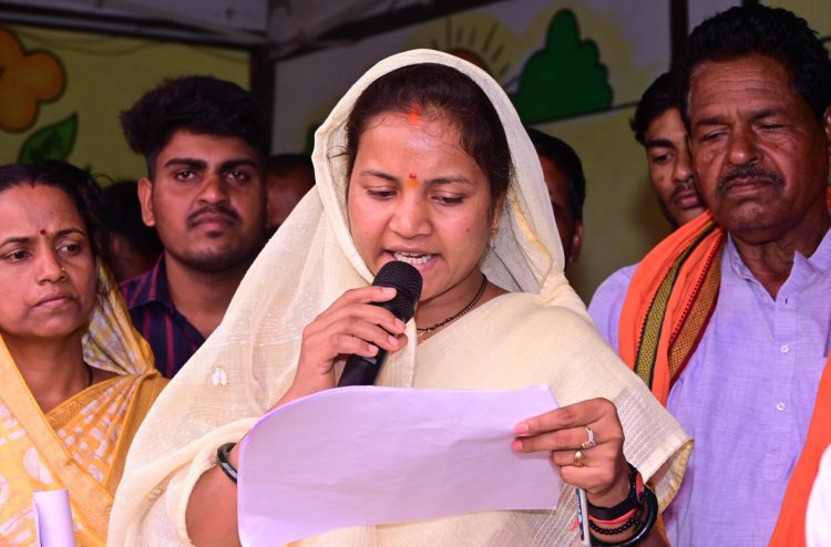 मंत्री लक्ष्मी राजवाड़े ने चेताया "यदि कार्यों में सुधार नहीं हुआ तो जिम्मेदार अधिकारियों पर कार्रवाई होगी"