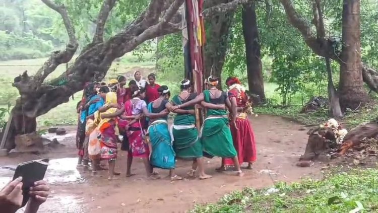 अबूझमाड़ की गूंज: झोरी गांव में "पेन ककसाढ़ देव जतरा" का भव्य आयोजन, देवी-देवता हुए शामिल