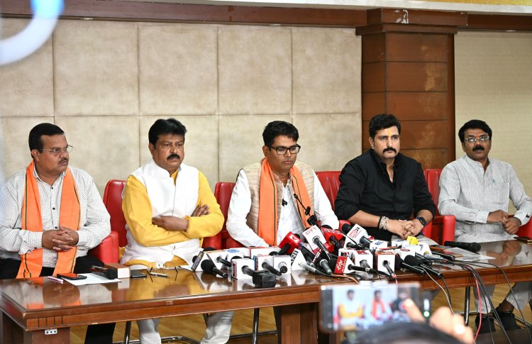 भाजपा जिला से लेकर मंडल स्तर तक पूरे जोश के साथ मनाएगी योग दिवस : संजय श्रीवास्तव