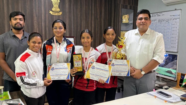 राष्ट्रीय थाई बॉक्सिंग चैंपियनशिप में स्वर्ण पदक जीतने वाली नूपुर, छाया और नेहल ने किया जिले का नाम रोशन