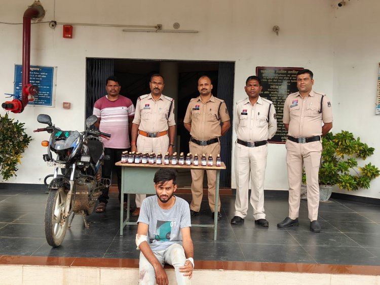 युवक के कब्जे से नशीली कफ सिरप जब्त,पुलिस ने आरोपी को किया गिरफ्तार