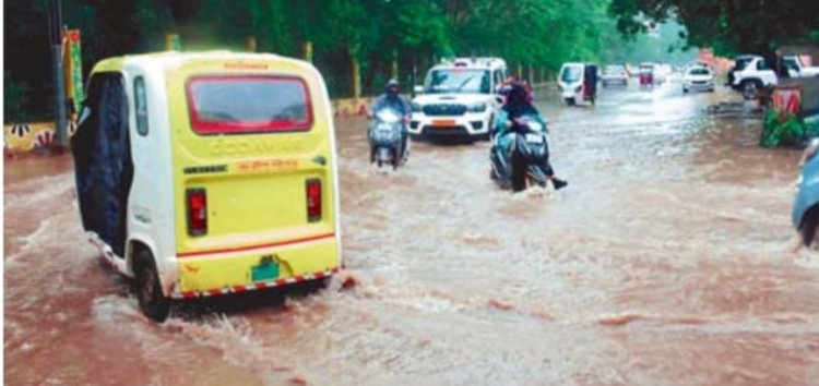 दुर्ग, बस्तर और बिलासपुर संभाग में भारी बारिश की चेतावनी