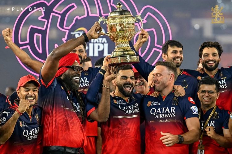 IPL में इतिहास रचने के बाद RCB बनी सबसे कीमती टीम, ब्रांड वैल्यू में CSK और MI को पछाड़ा!