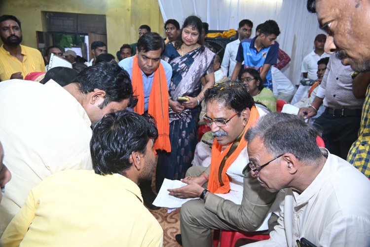 विधायक राजेश मूणत ने हीरापुर से किया जनचौपाल कार्यक्रम का आगाज