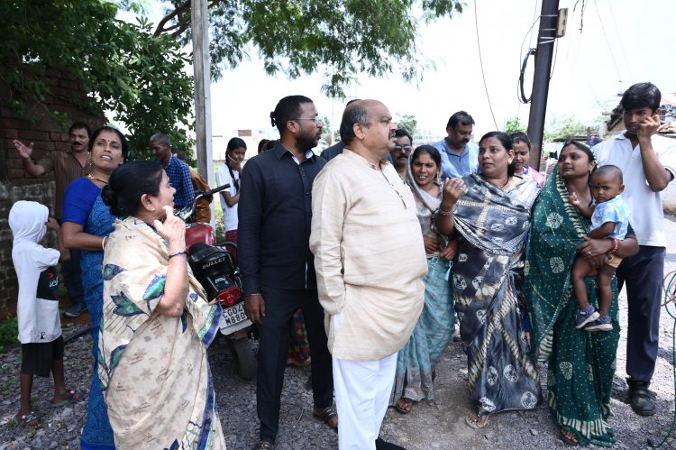 विधायक पुरंदर मिश्रा के नेतृत्व में गुरु गोबिंद सिंह वार्ड में जनसंपर्क,जनता की समस्याओं का प्राथमिकता से समाधान
