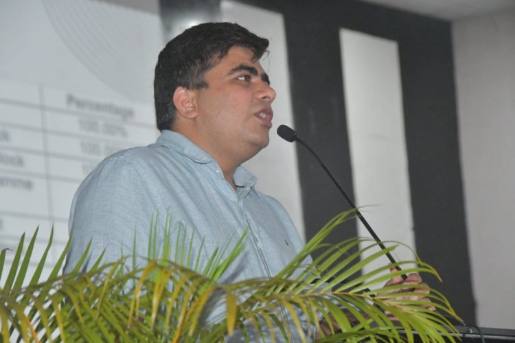 नीति आयोग के 5 विकास सूचकांकों में शत प्रतिशत उपलब्धि हासिल करने पर दंतेवाड़ा को मिला रजत पदक