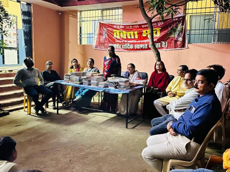 मठपुरैना पहुंचा वक्ता मंच बालक छात्रावास
