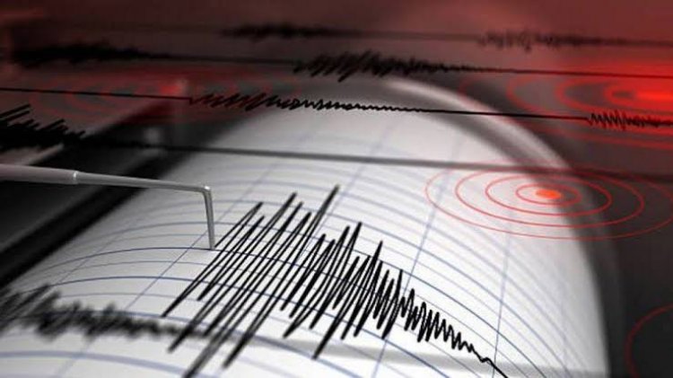 सुलावेसी में 5.7 तीव्रता का भूकंप, राहत की बात, नहीं हुई कोई बड़ी तबाही