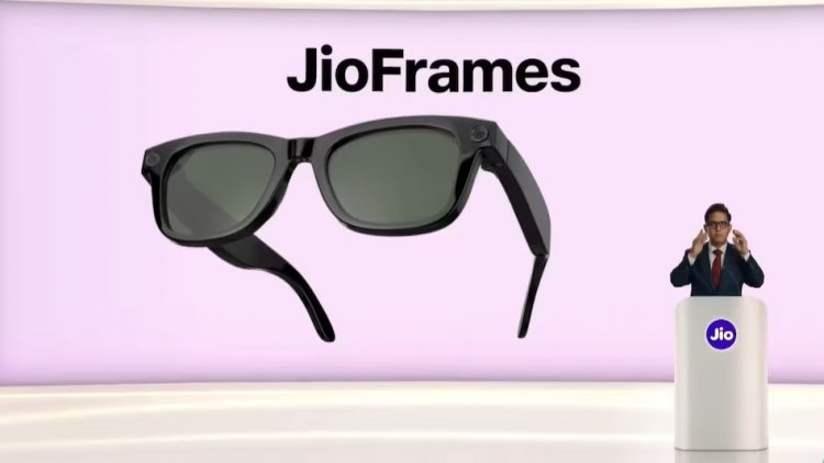 रिलायंस जियो ने लॉन्च किया AI-पावर्ड स्मार्ट ग्लास 'जियो फ्रेम्स', Meta Ray-Ban को देगा टक्कर
