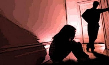 बलरामपुर: सरकारी स्कूल के शिक्षक पर नाबालिग छात्रा से छेड़छाड़ का आरोप, FIR दर्ज