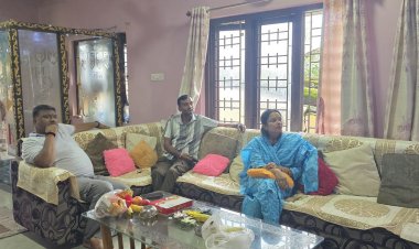 विधायक चैतराम अटामी और जिलाध्यक्ष संतोष गुप्ता ने कार्यकर्ताओं के सुना मन की बात का प्रसारण