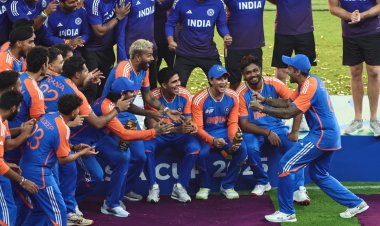 एशिया कप 2025: टीम इंडिया ने बिना ट्रॉफी के ही मनाया जीत का जश्न