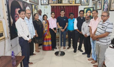 रायपुर में मनाया गया स्वर कोकिला लता मंगेशकर का जन्मदिन