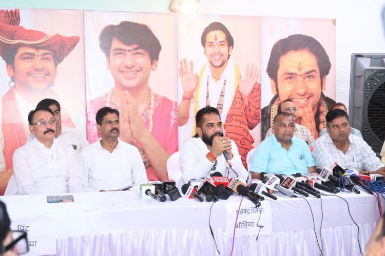 पं. धीरेंद्र कृष्ण शास्त्री 3 अक्टूबर की शाम को आएंगे रायपुर, 4 अक्टूबर से अवधपुरी मैदान गुढिय़ारी में हनुमंत कथा : बसंत अग्रवाल