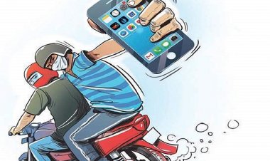 रायपुर : तीन नाइजीरियाई छात्रों ने की मोबाइल दुकान से लूटपाट कर भागने कोशिश, पुलिस ने दबोचा