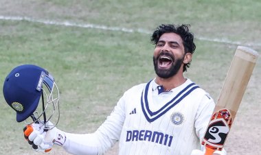 जडेजा का जादुई शतक: वेस्टइंडीज के खिलाफ तलवार चलाकर मनााया उत्सव