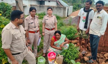 ड्राई डे पर आबकारी विभाग ने मारा छापा,तीन आरोपी गिरफ्तार,भारी मात्रा में अवैध शराब और 90 किलो महुआ लाहन जब्त