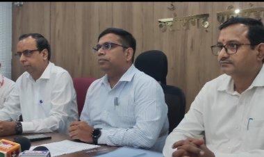 राष्ट्रीय डाक सप्ताह में ग्राहकों को दी जा रही सभी सेवाओं की जानकारी