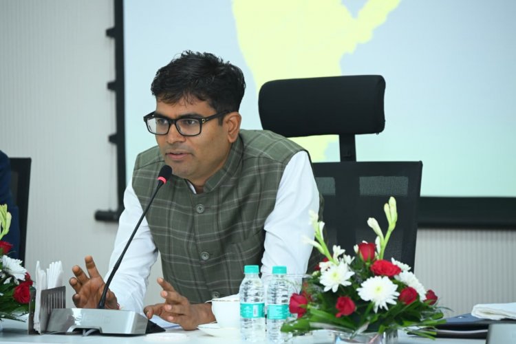 वित्त मंत्री ओपी चौधरी ने की समीक्षा,कहा-आम जनता को मिले जीएसटी की घटी दरों का लाभ