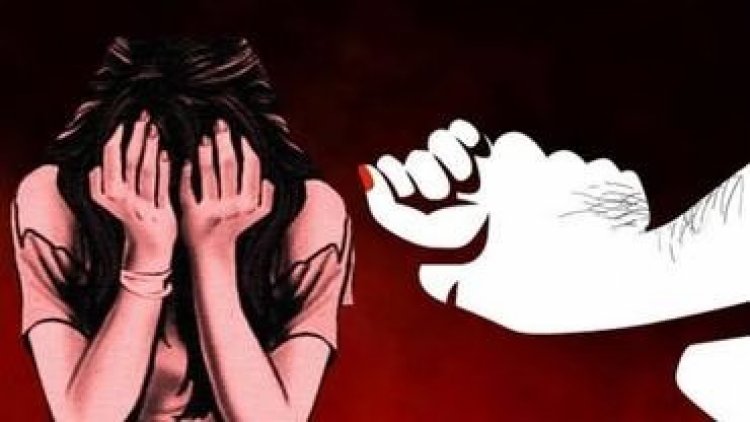 Instagram पर नाबालिग से दोस्ती फिर शारारिक शोषण, गर्भवती होने पर हुआ खुलासा...