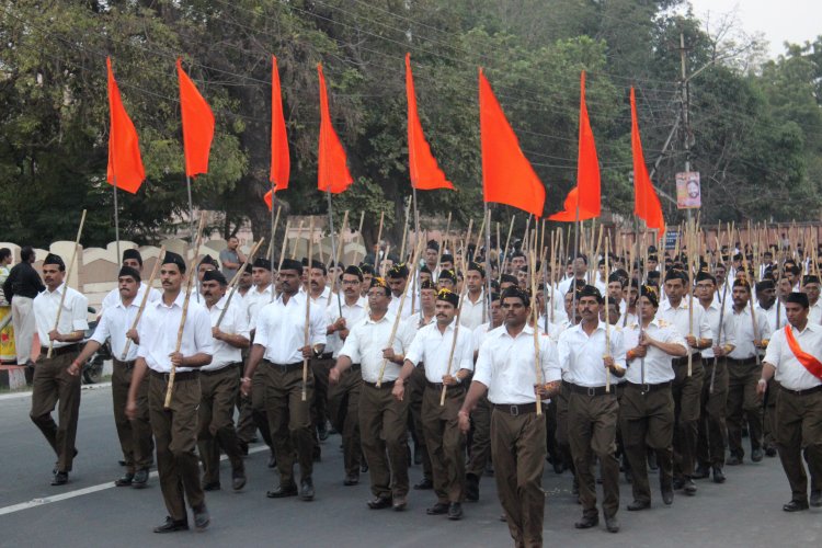 कर्नाटक सरकार का फैसला: RSS गतिविधियों पर सरकारी संपत्तियों में रोक, नया बिल होल्ड