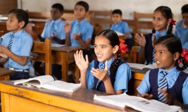 अगले साल सरकारी स्कूलों में यूनिफार्म के रंग में बदलाव : चेक ब्ल्यू शर्ट व स्लेटी पेंट-ट्यूनिक पहनेंगे विद्यार्थी