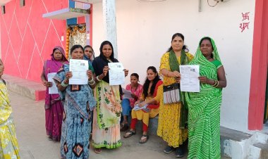 छत्तीसगढ़ में एसआईआर : शुरुआती 5 दिनों में करीब 30 लाख मतदाताओं तक पहुंचे बीएलओ