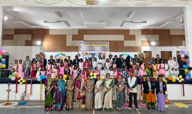 बच्चों की रंगभरी प्रस्तुतियों से सजा डी.ए.वी किरंदुल का मंच
