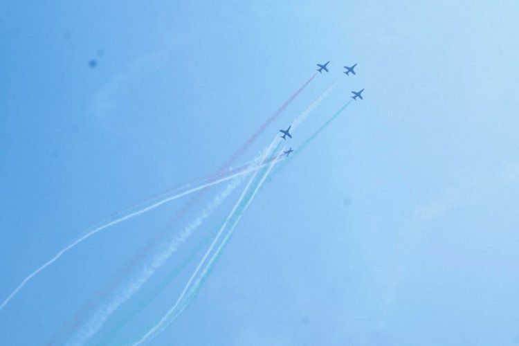 एयर शो देखने उमड़ी भीड़, नवा रायपुर के आसपास लगा कई किमी. लंबा जाम