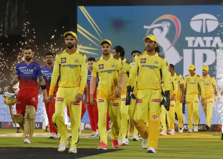 CSK की रिटेंशन लिस्ट हुई जारी, 10 खिलाड़ी हुए टीम से बाहर