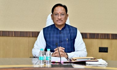 "व्यर्थ नहीं जाएगा वीर जवानों का बलिदान, बहुत निकट है लाल आतंक का अंत" : 12 नक्सलियों के ढेर होने पर बोले मुख्यमंत्री