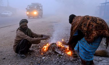 छत्तीसगढ़ मौसम अपडेट: अंबिकापुर में पारा 5 डिग्री से नीचे, इन इलाकों में शीतलहर का अलर्ट; जानें कब मिलेगी राहत