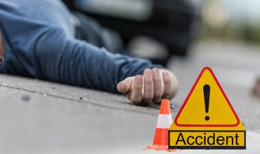 कवर्धा में दर्दनाक हादसा: तेज रफ़्तार हाइवा ने बाइक को रौंदा, 2 लोगों की मौके पर मौत, 1 गंभीर