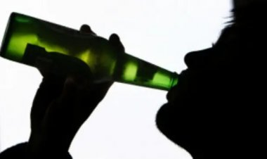 दुर्ग: बर्थडे पार्टी के लिए पैसे नहीं मिले तो बना 'कलयुगी बेटा', शराब के नशे में पिता को लात-घूंसों से पीटा